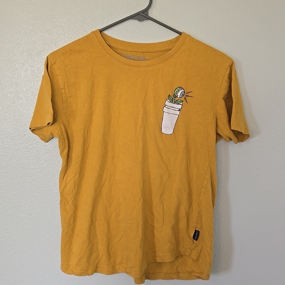 Dikotomy | Yellow Short Sleeve Tee Size Small